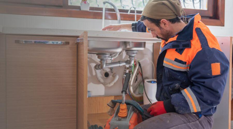 Expert burst pipe repair services in Meadow, UT